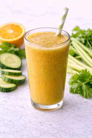 Zumo natural Fresh: naranja, pepino y apio